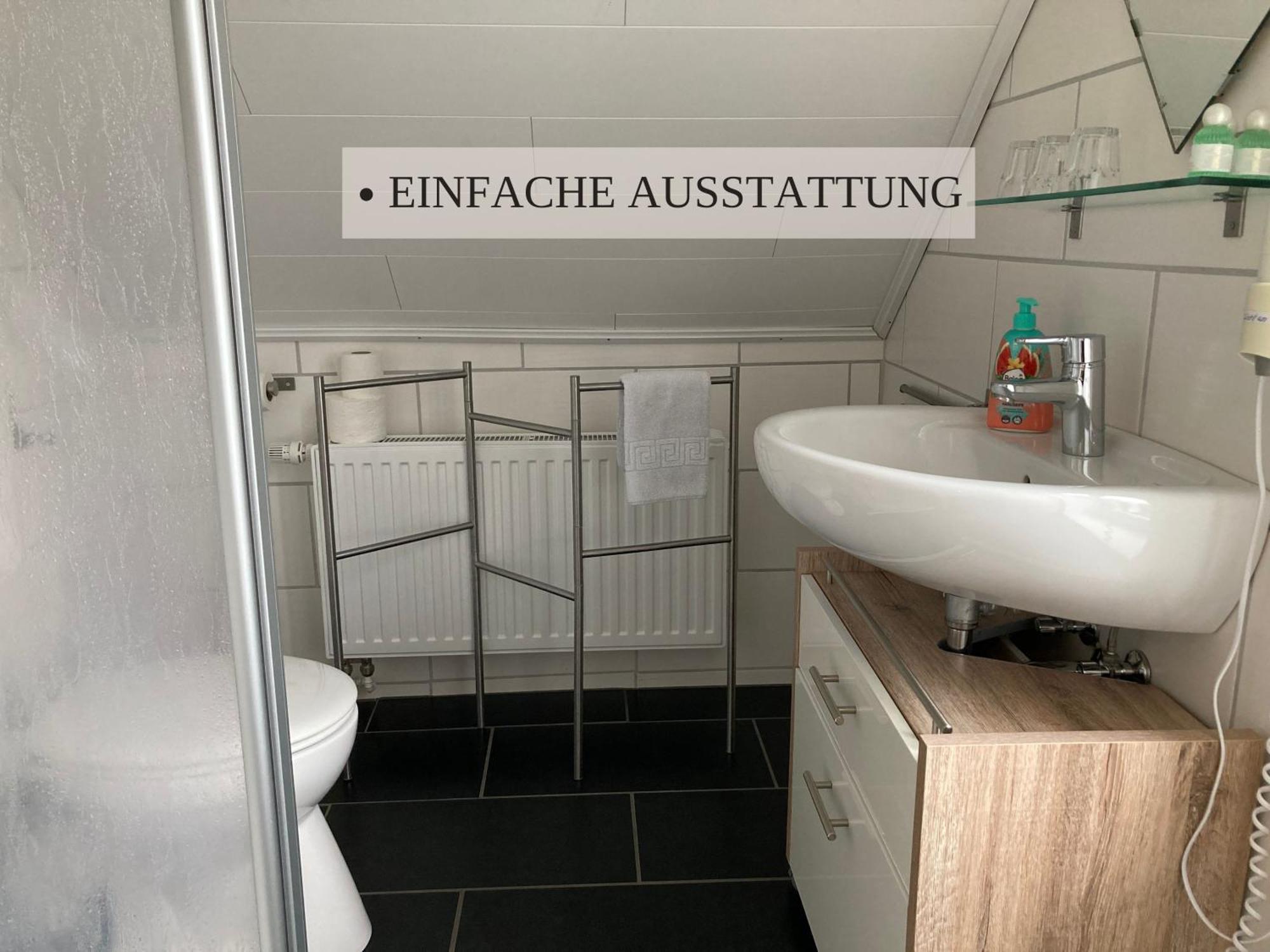 Haus Krabbe Apartments, Zentral Gelegen Im Idyllischen Nordseeort Zwischen Bremerhaven Und Cuxhaven, Hunde Kostenfrei Willkommen, Hauseigene Kostenfreie Parkplaetze Wremen Kültér fotó
